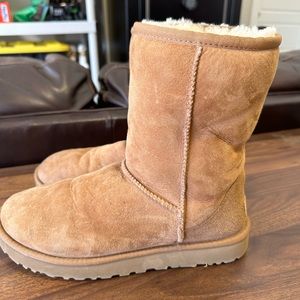 Classic Short II UGG